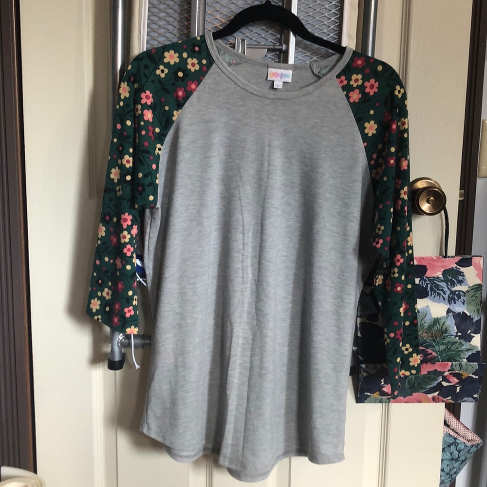 LulaRoe Floral Randy T-shirt Large